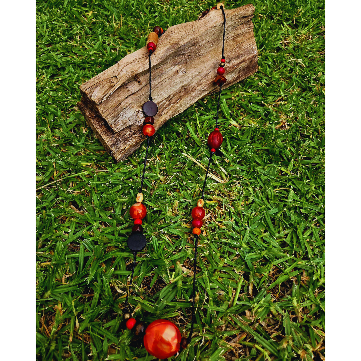 Asase neckpiece