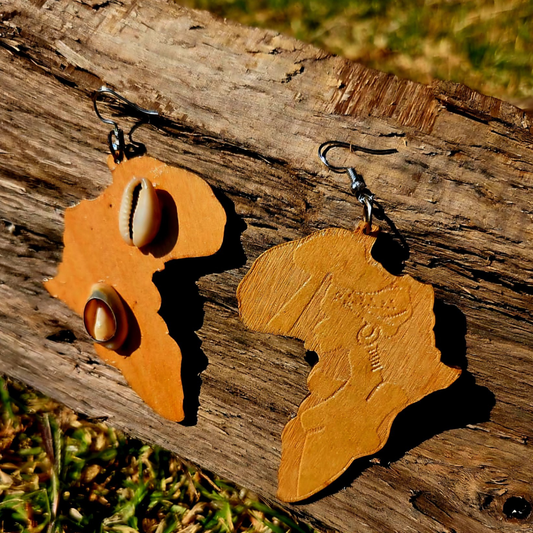 Sankofa earrings- Cowrie Edition
