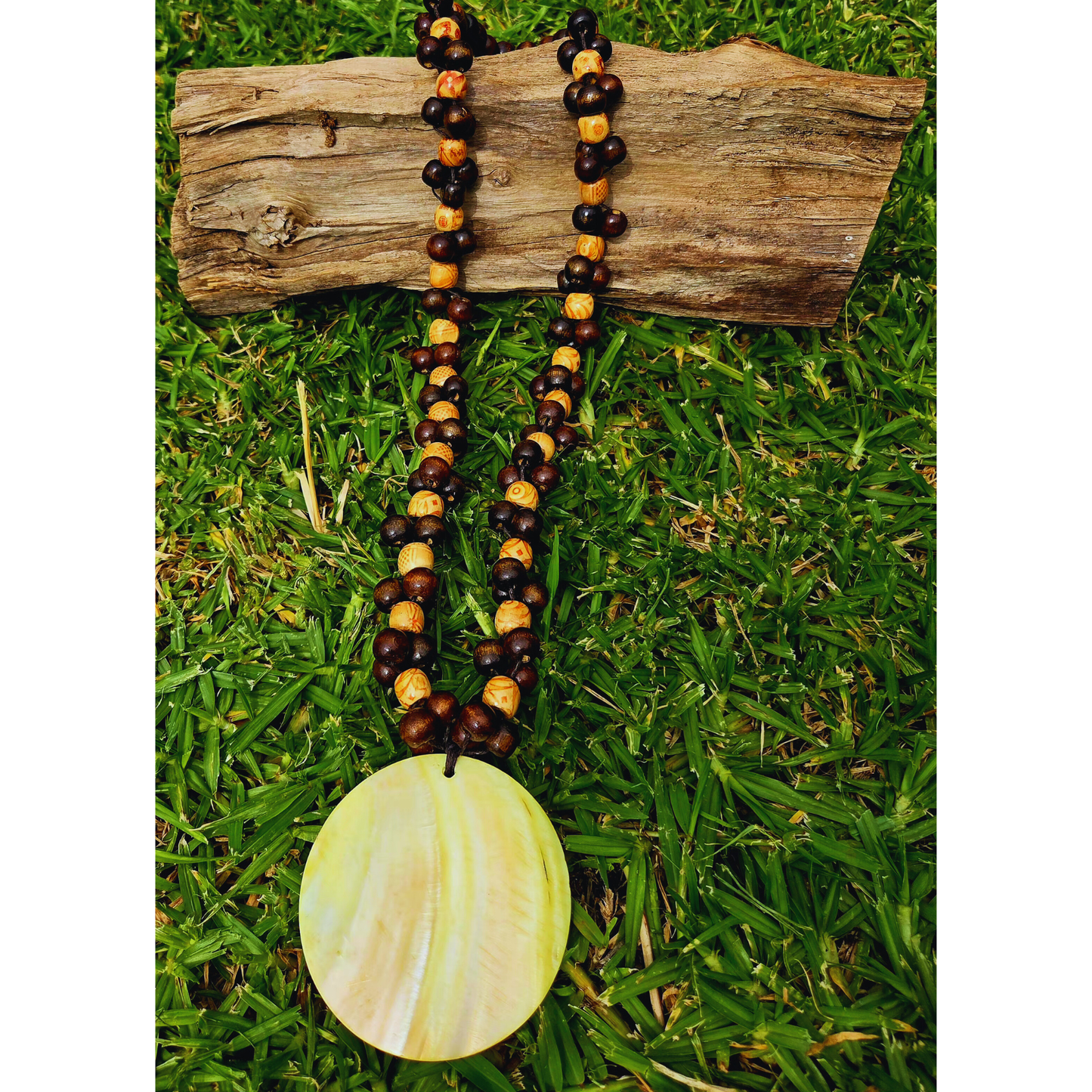 Garde neckpiece